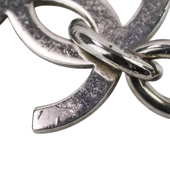 CHANEL White Logo Necklace - Picture 15 of 16